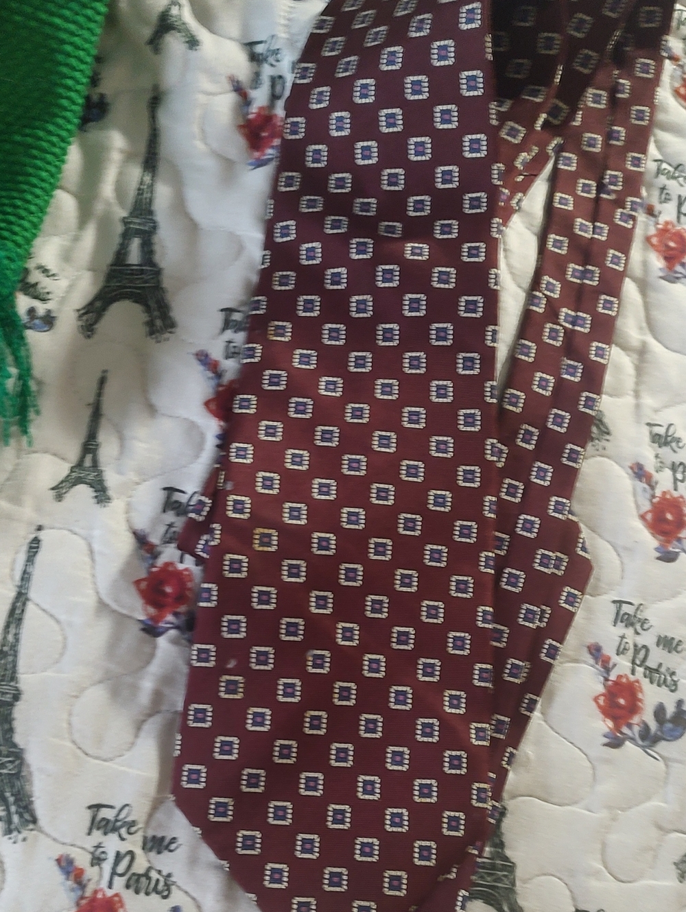 Men's Burgundy Patterned Dress Tie